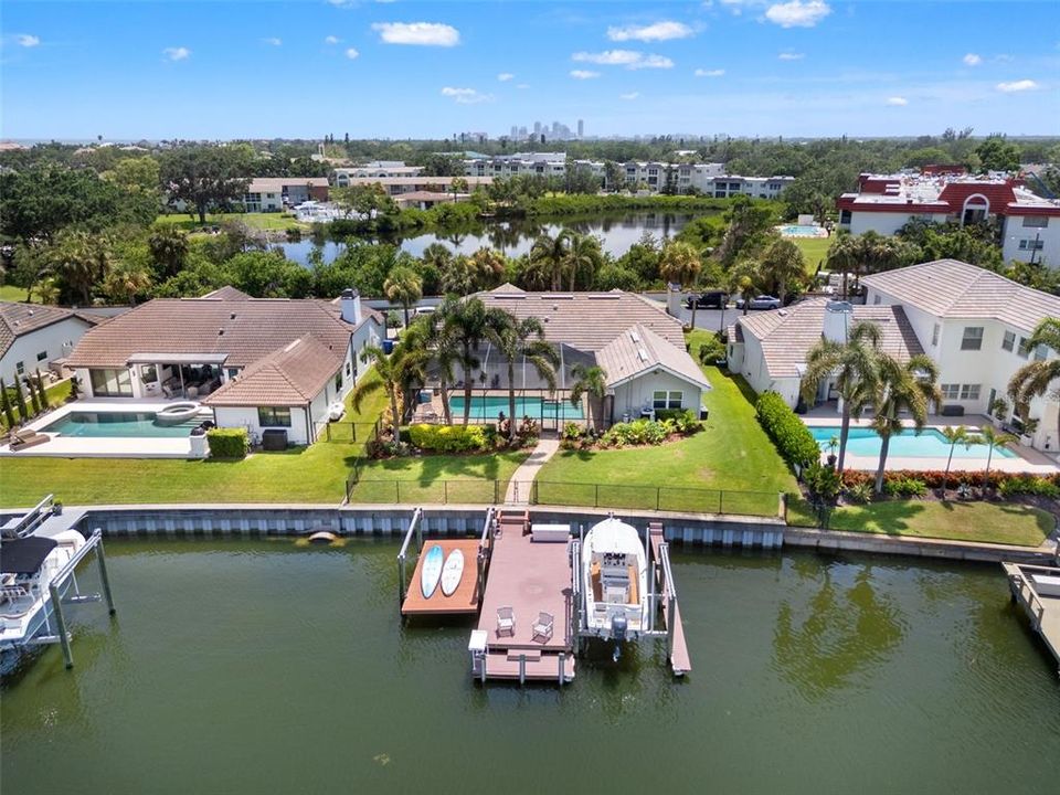For Sale: $1,499,000 (4 beds, 3 baths, 2600 Square Feet)