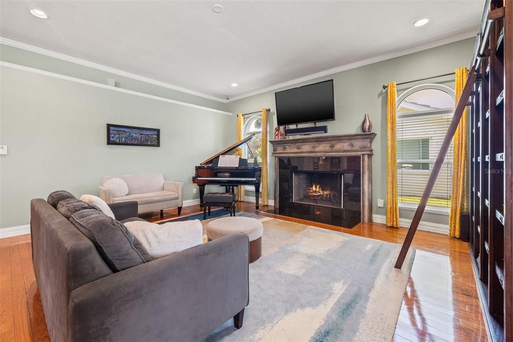 For Sale: $1,499,000 (4 beds, 3 baths, 2600 Square Feet)