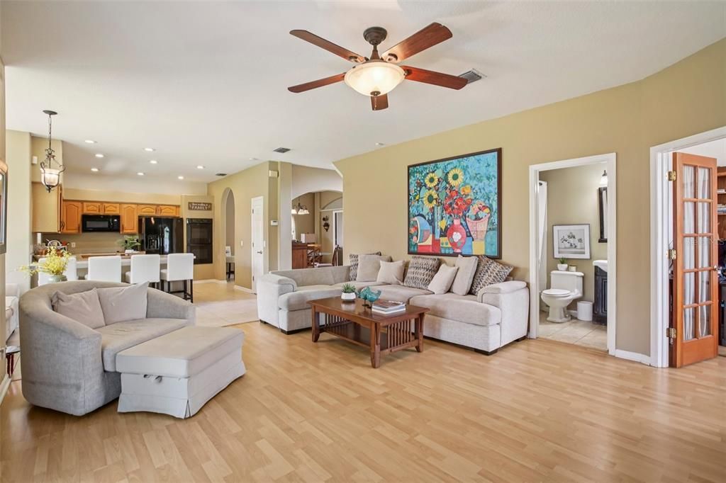 Active With Contract: $459,000 (4 beds, 3 baths, 2636 Square Feet)