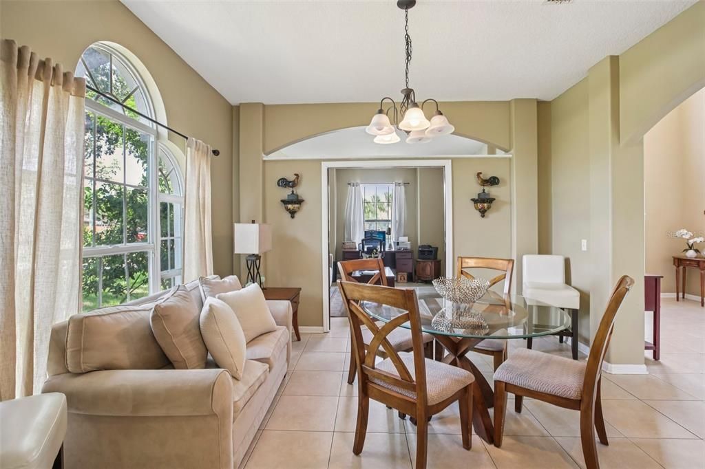 Active With Contract: $459,000 (4 beds, 3 baths, 2636 Square Feet)