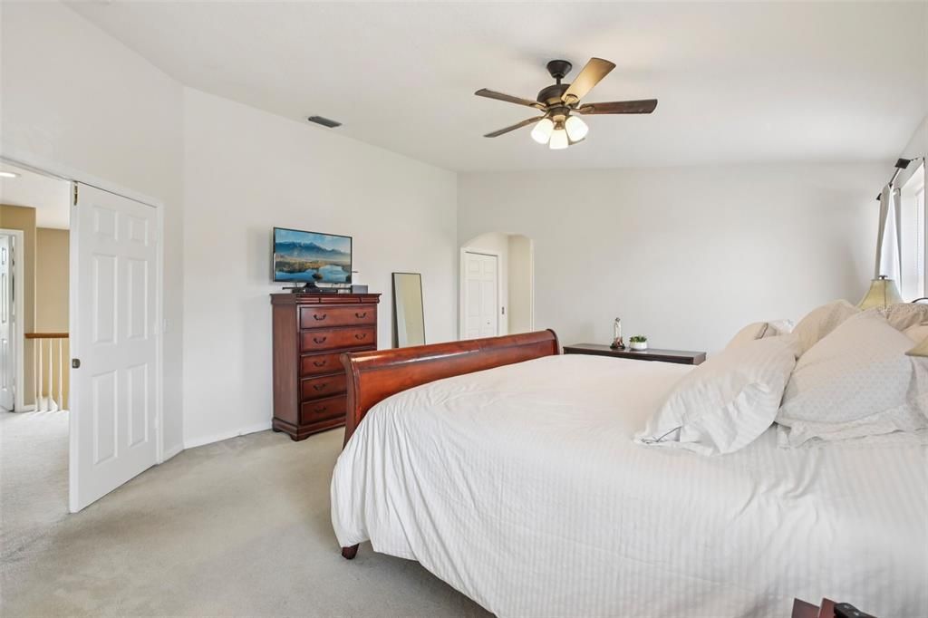 Active With Contract: $459,000 (4 beds, 3 baths, 2636 Square Feet)