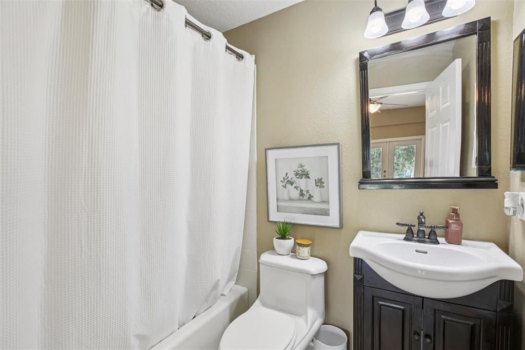 Active With Contract: $459,000 (4 beds, 3 baths, 2636 Square Feet)