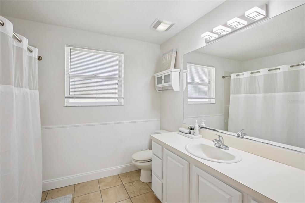 Active With Contract: $459,000 (4 beds, 3 baths, 2636 Square Feet)