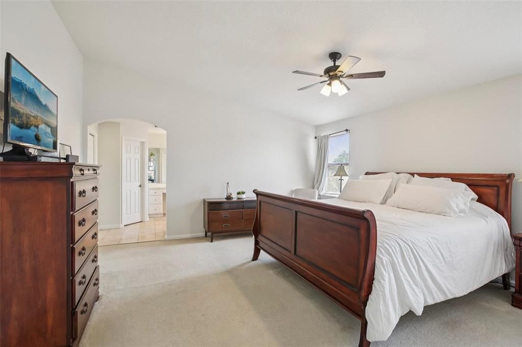 Active With Contract: $459,000 (4 beds, 3 baths, 2636 Square Feet)