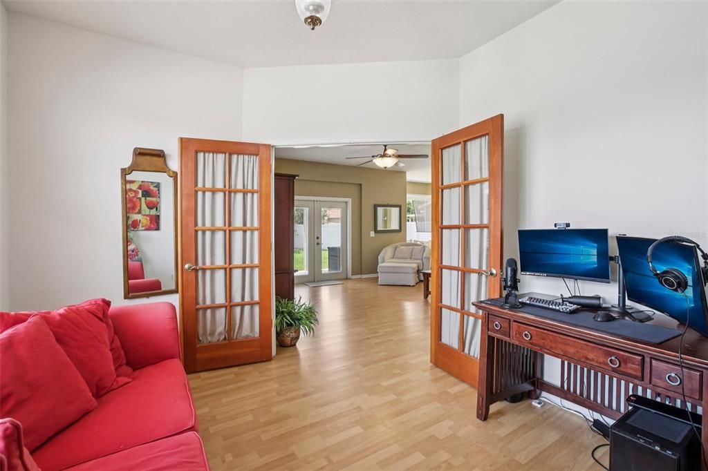 Active With Contract: $459,000 (4 beds, 3 baths, 2636 Square Feet)