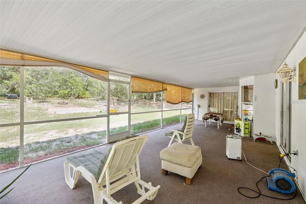For Sale: $315,000 (3 beds, 2 baths, 1447 Square Feet)