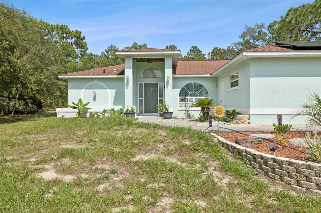 For Sale: $315,000 (3 beds, 2 baths, 1447 Square Feet)
