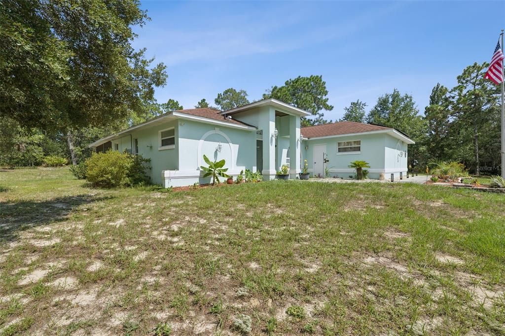 For Sale: $315,000 (3 beds, 2 baths, 1447 Square Feet)