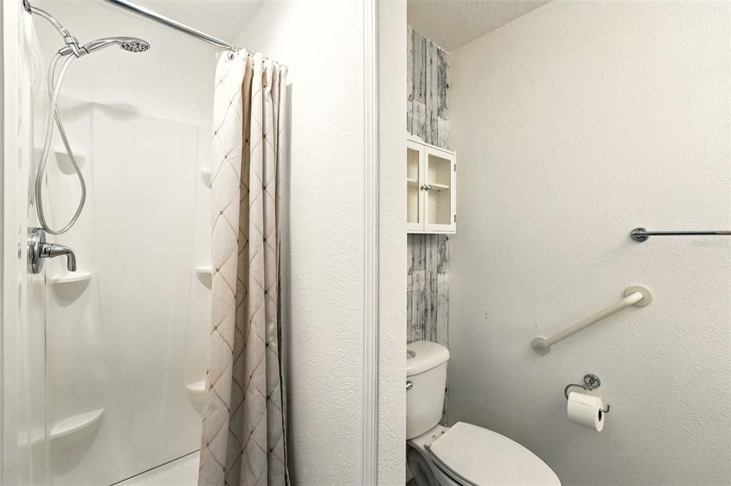 For Sale: $894,900 (3 beds, 3 baths, 2225 Square Feet)