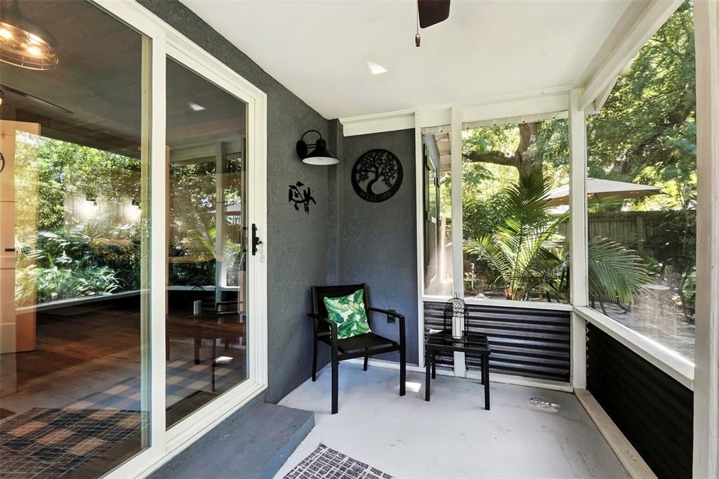 For Sale: $894,900 (3 beds, 3 baths, 2225 Square Feet)