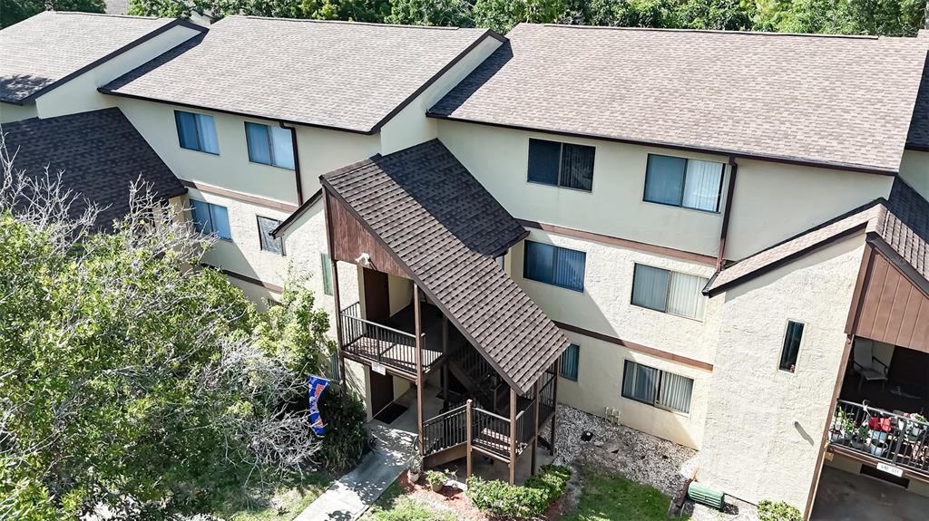 На продажу: $175,000 (2 спален, 2 ванн, 1072 Квадратных фут)