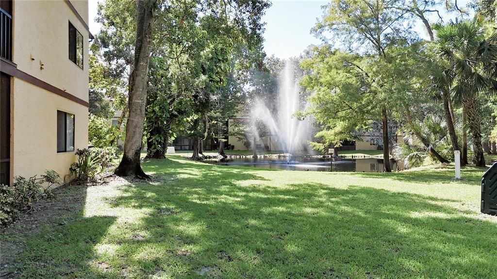 На продажу: $175,000 (2 спален, 2 ванн, 1072 Квадратных фут)