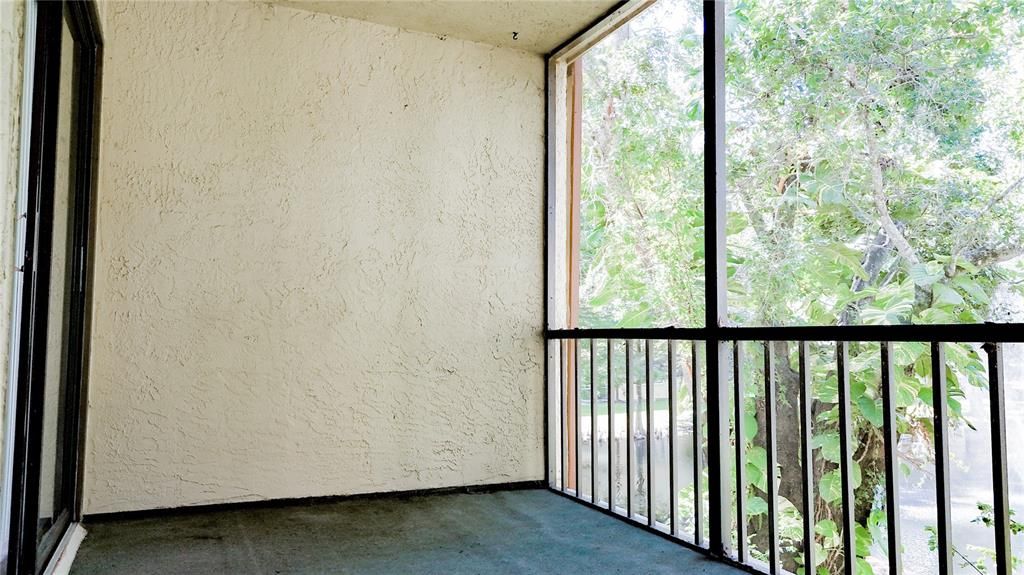 На продажу: $175,000 (2 спален, 2 ванн, 1072 Квадратных фут)