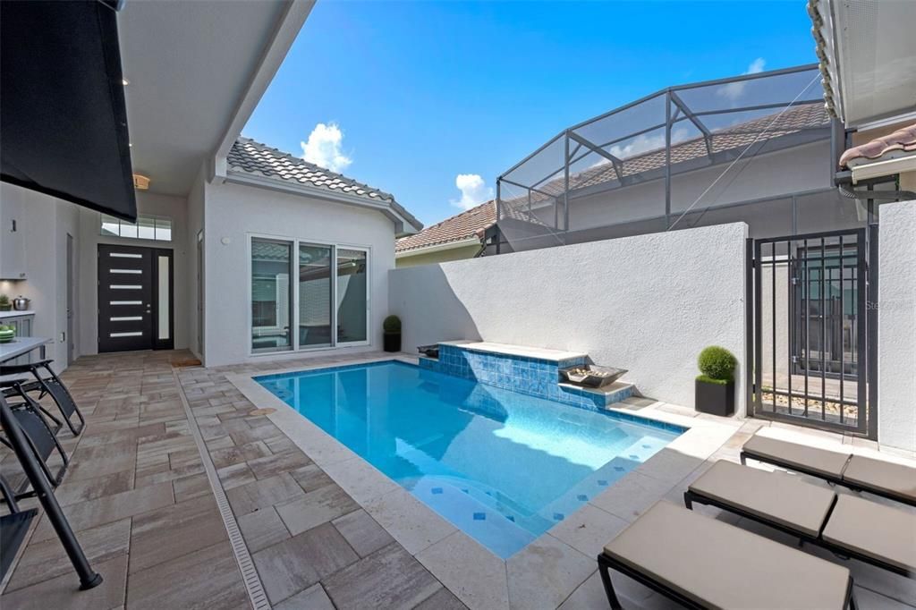 For Sale: $720,000 (3 beds, 3 baths, 2000 Square Feet)