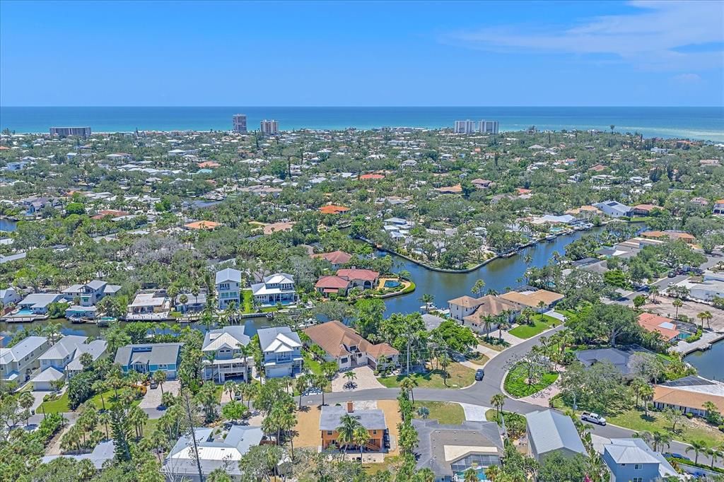 На продажу: $1,100,000 (3 спален, 0 ванн, 2222 Квадратных фут)