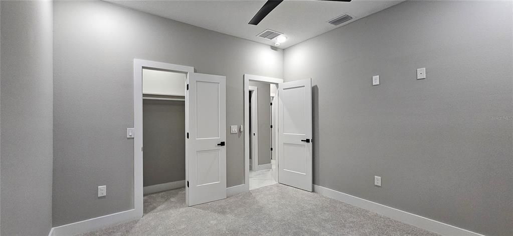 For Sale: $574,900 (4 beds, 2 baths, 2660 Square Feet)