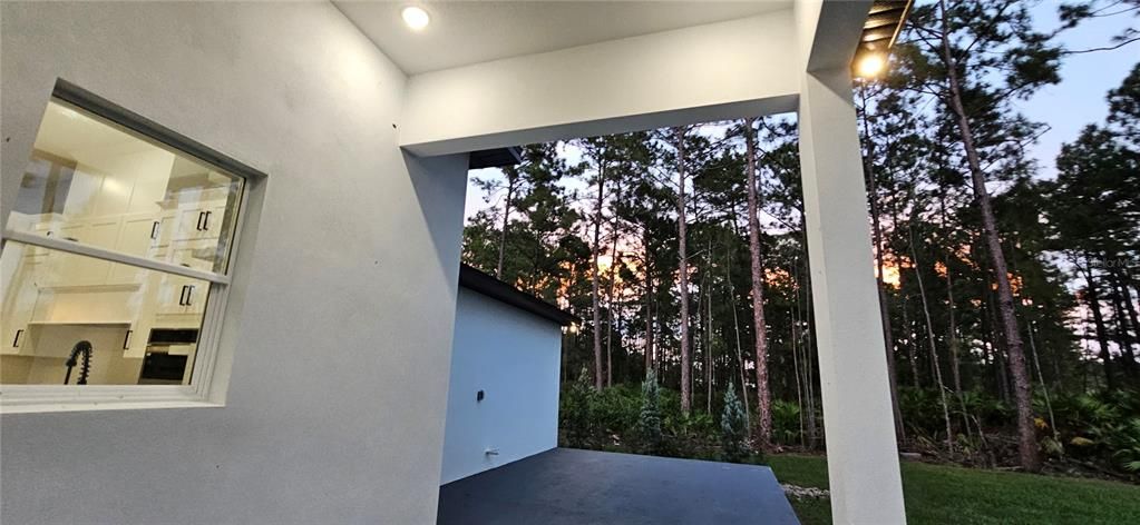 For Sale: $574,900 (4 beds, 2 baths, 2660 Square Feet)