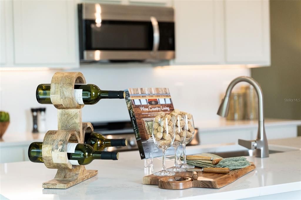 待售: $294,999 (3 贝兹, 2 浴室, 1663 平方英尺)