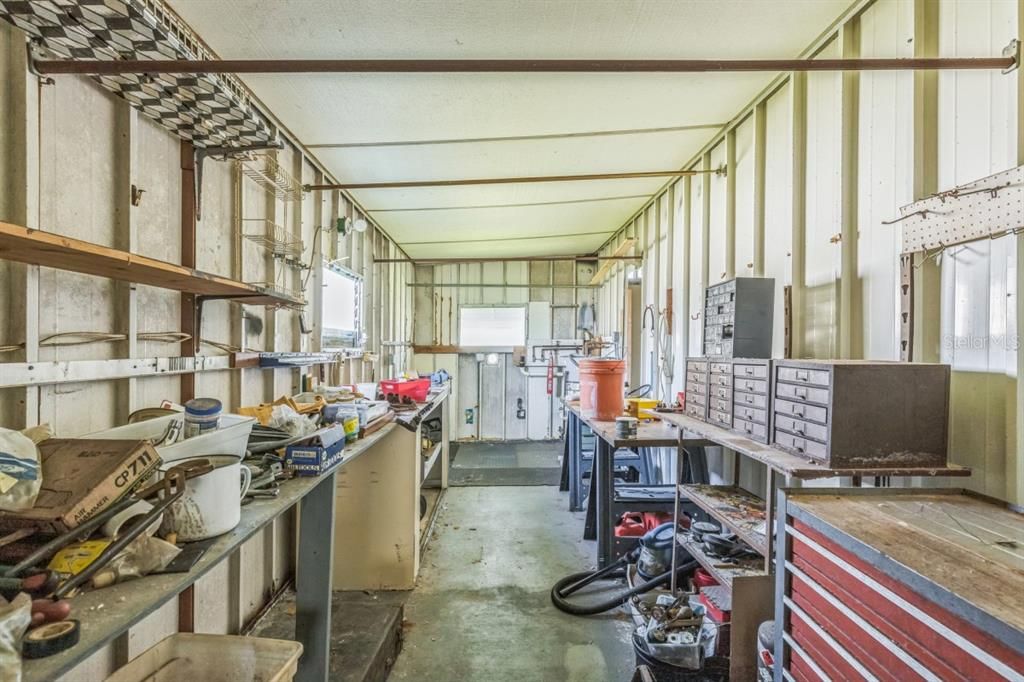 Active With Contract: $69,990 (2 beds, 2 baths, 720 Square Feet)