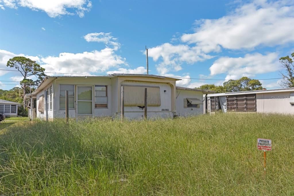 Active With Contract: $69,990 (2 beds, 2 baths, 720 Square Feet)