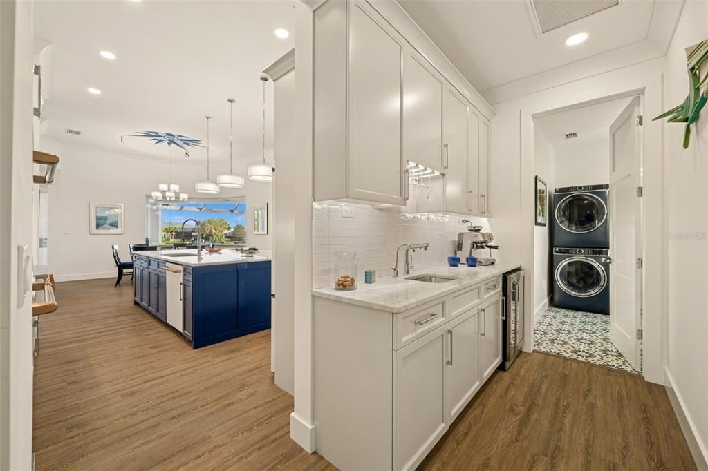 待售: $1,590,000 (3 贝兹, 3 浴室, 2480 平方英尺)