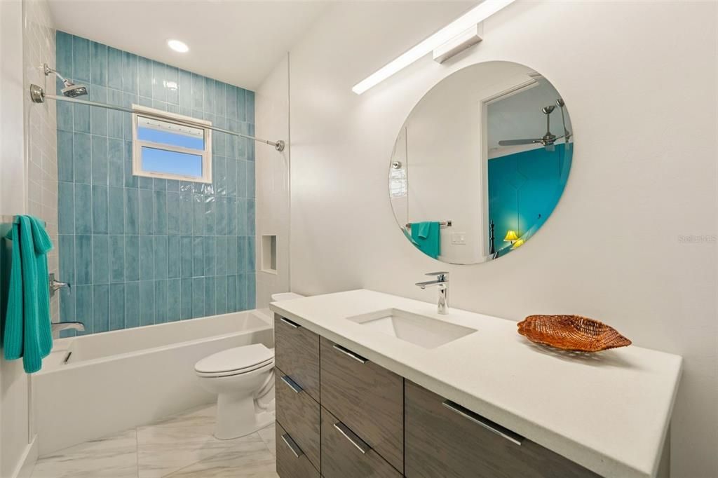 待售: $1,590,000 (3 贝兹, 3 浴室, 2480 平方英尺)