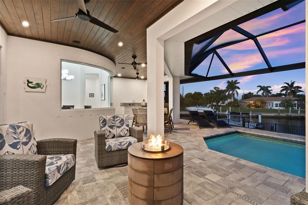 待售: $1,590,000 (3 贝兹, 3 浴室, 2480 平方英尺)