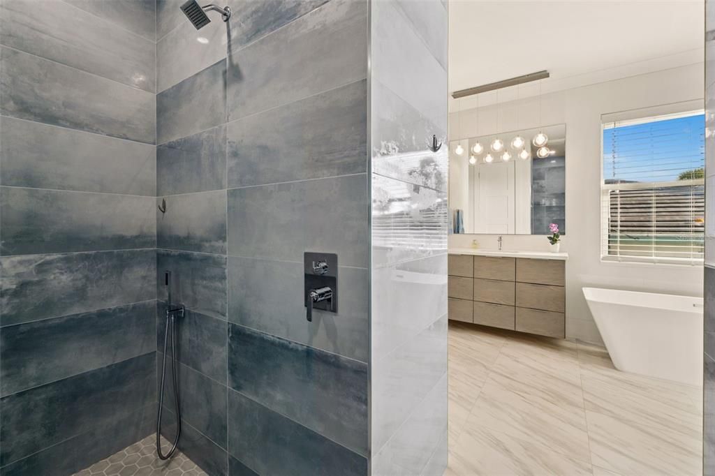 待售: $1,590,000 (3 贝兹, 3 浴室, 2480 平方英尺)