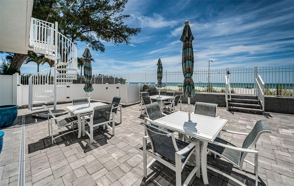 For Sale: $4,350,000 (4 beds, 3 baths, 3620 Square Feet)