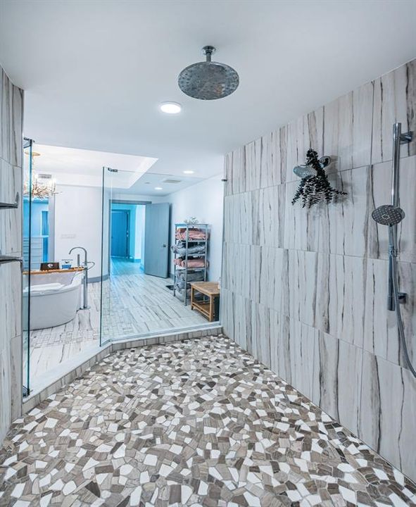 For Sale: $4,350,000 (4 beds, 3 baths, 3620 Square Feet)