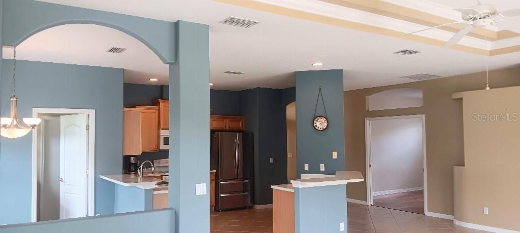 На продажу: $544,700 (2 спален, 2 ванн, 1875 Квадратных фут)