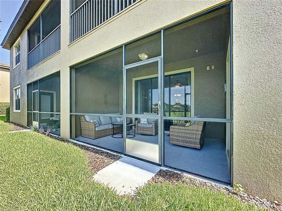 Active With Contract: $240,000 (2 beds, 2 baths, 1409 Square Feet)