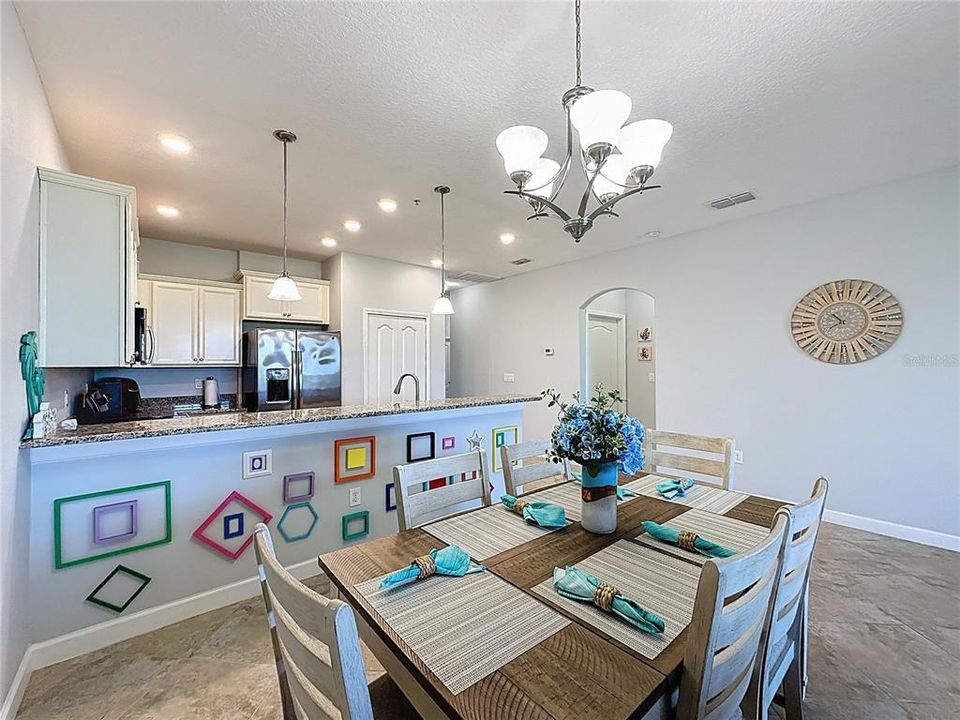 Active With Contract: $240,000 (2 beds, 2 baths, 1409 Square Feet)