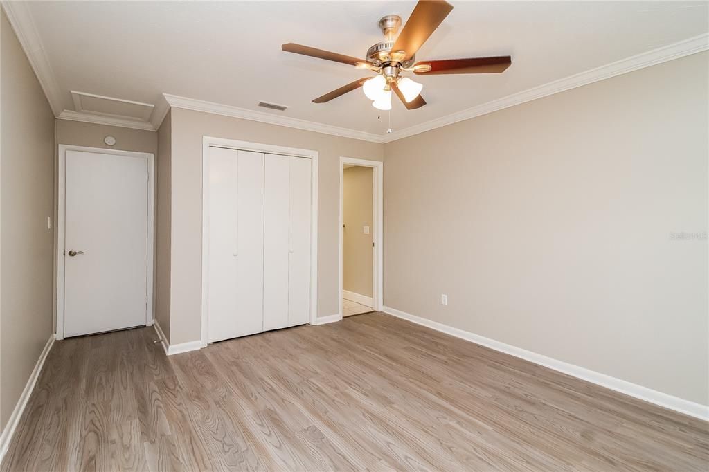 Active With Contract: $2,220 (3 beds, 2 baths, 1560 Square Feet)