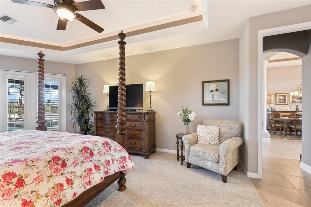 На продажу: $769,000 (3 спален, 2 ванн, 2350 Квадратных фут)