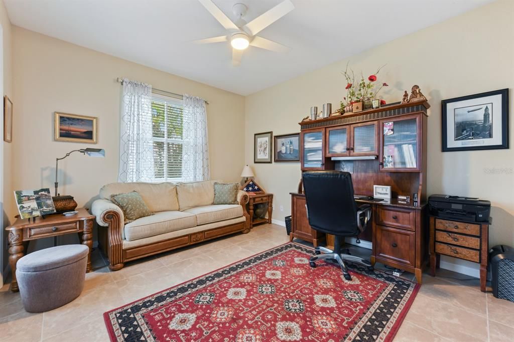 На продажу: $769,000 (3 спален, 2 ванн, 2350 Квадратных фут)