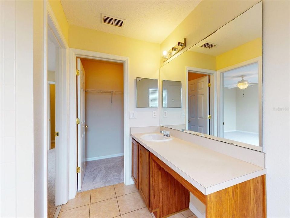 For Sale: $229,900 (4 beds, 3 baths, 1310 Square Feet)