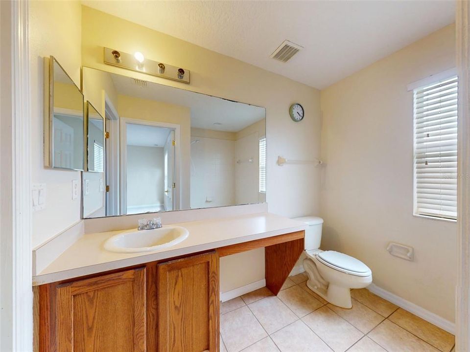 For Sale: $229,900 (4 beds, 3 baths, 1310 Square Feet)