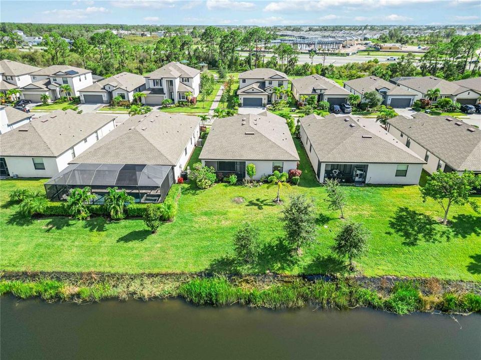 合同活跃: $349,000 (3 贝兹, 3 浴室, 1855 平方英尺)