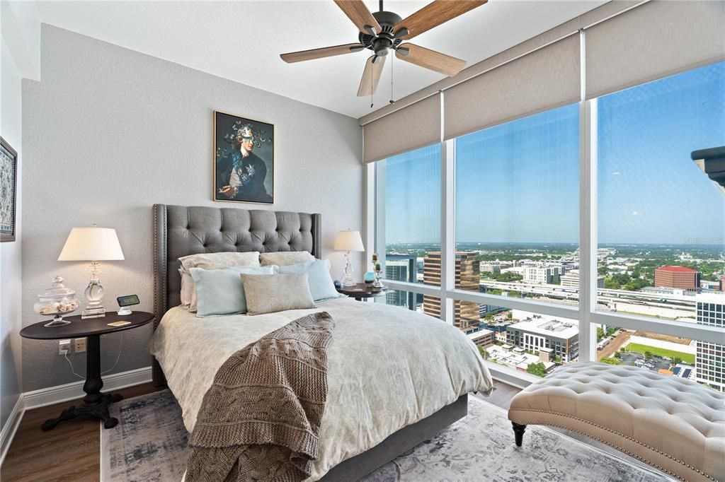 For Sale: $459,000 (2 beds, 2 baths, 1138 Square Feet)