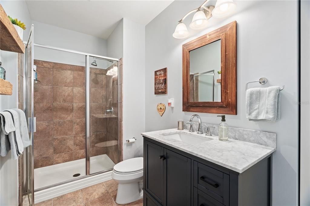 For Sale: $459,000 (2 beds, 2 baths, 1138 Square Feet)