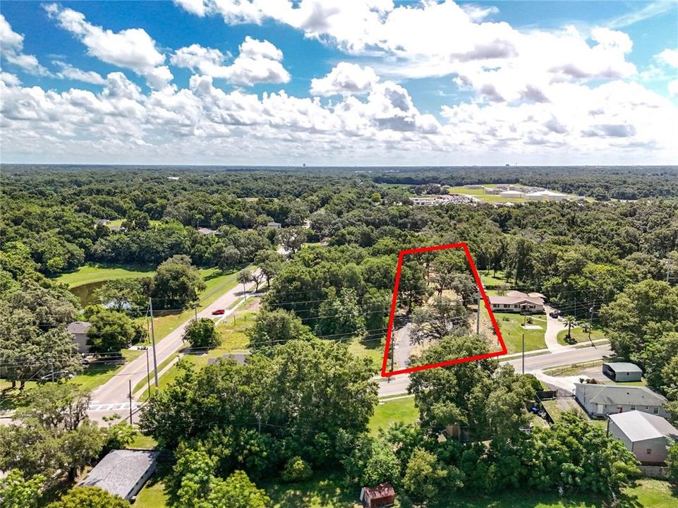 待售: $175,000 (1.12 acres)