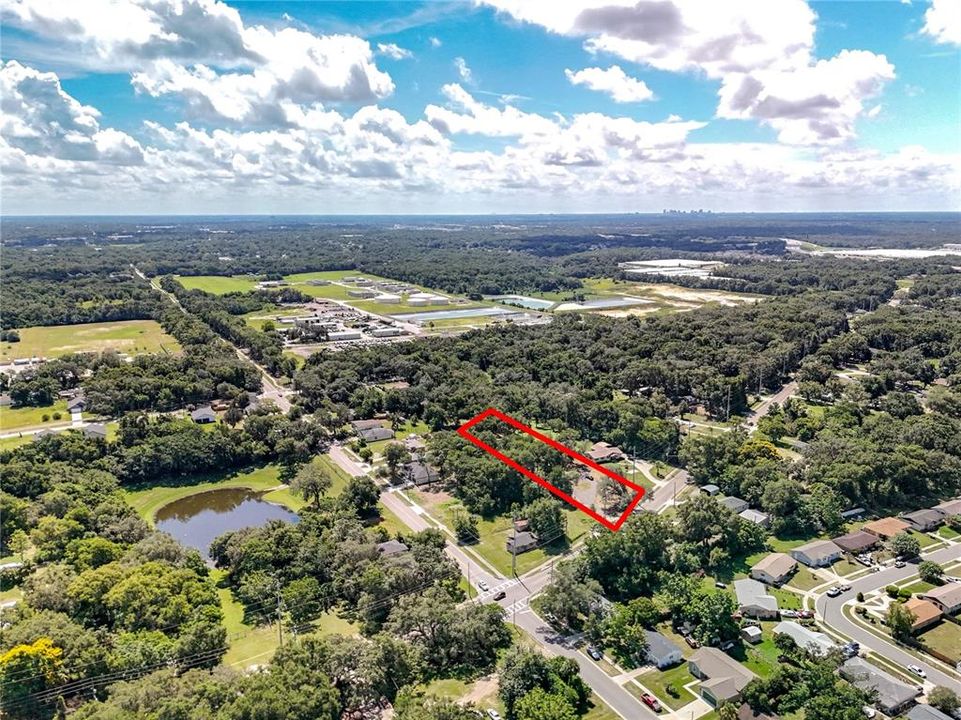 待售: $175,000 (1.12 acres)