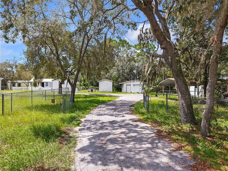 合同活跃: $280,000 (3 贝兹, 2 浴室, 1431 平方英尺)