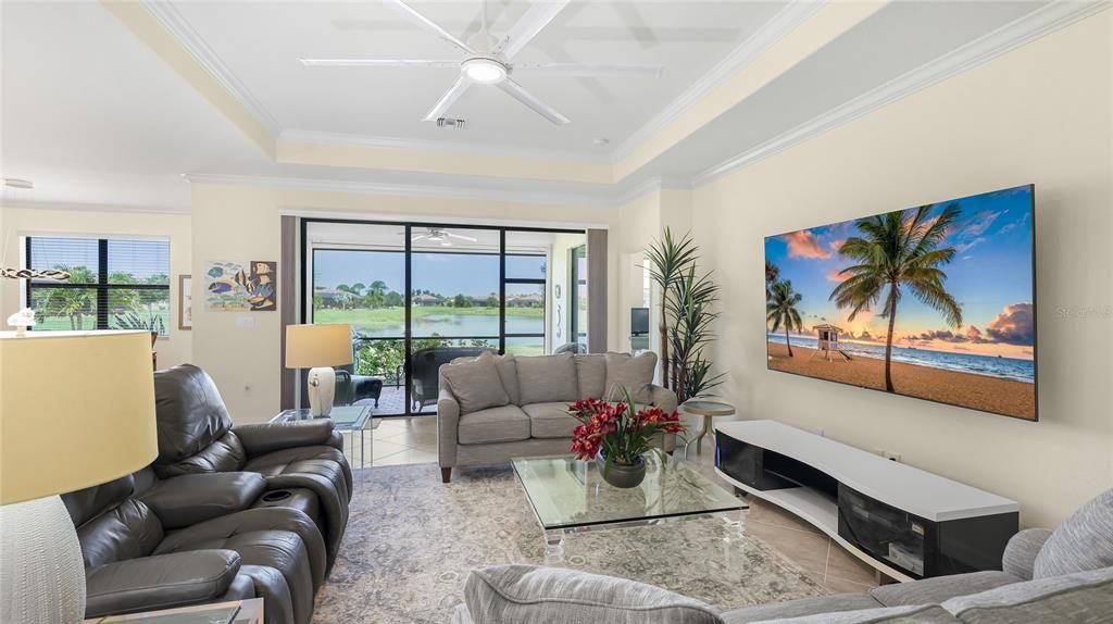 Activo con contrato: $619,000 (4 camas, 3 baños, 2440 Pies cuadrados)