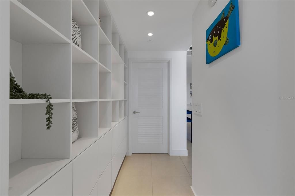 Под контрактом: $1,449,000 (2 спален, 2 ванн, 1503 Квадратных фут)