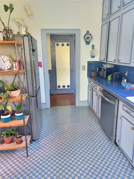 На продажу: $679,000 (4 спален, 2 ванн, 3608 Квадратных фут)