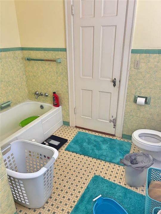 На продажу: $679,000 (4 спален, 2 ванн, 3608 Квадратных фут)