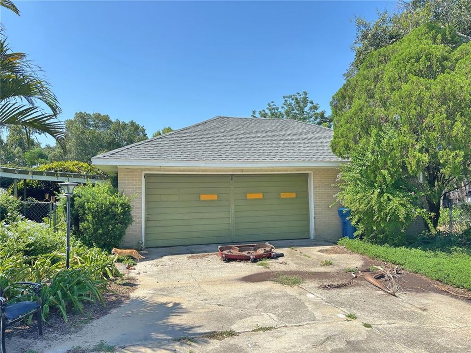 На продажу: $679,000 (4 спален, 2 ванн, 3608 Квадратных фут)