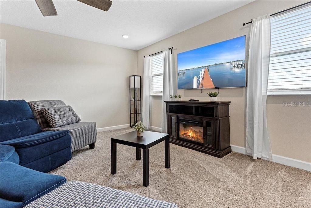 For Rent: $5,900 (6 beds, 6 baths, 3888 Square Feet)